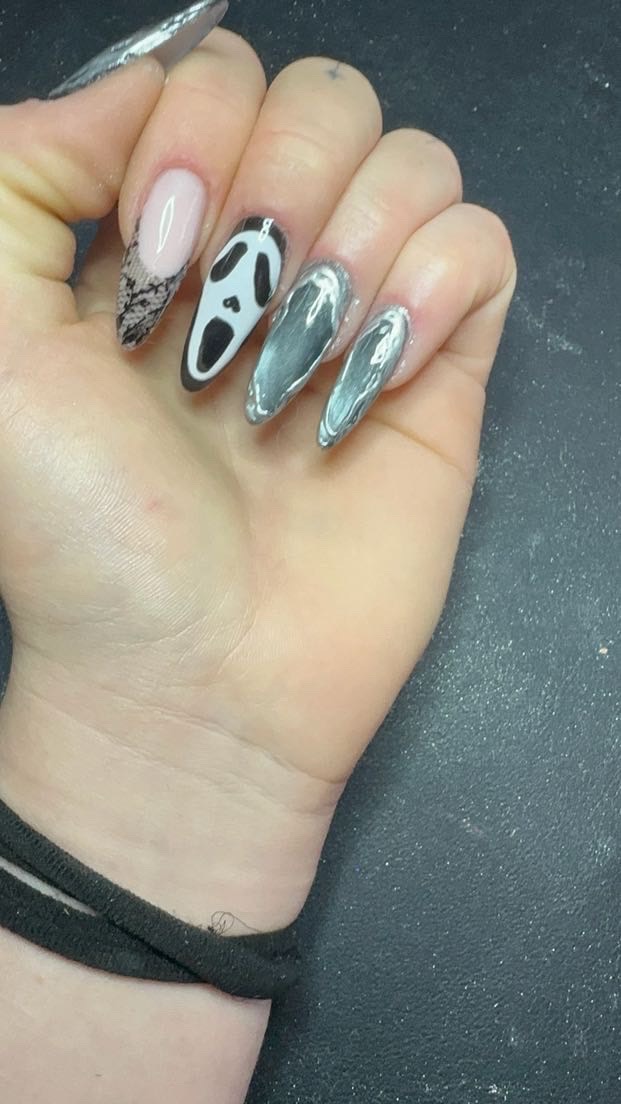 Réalisation nail art 4